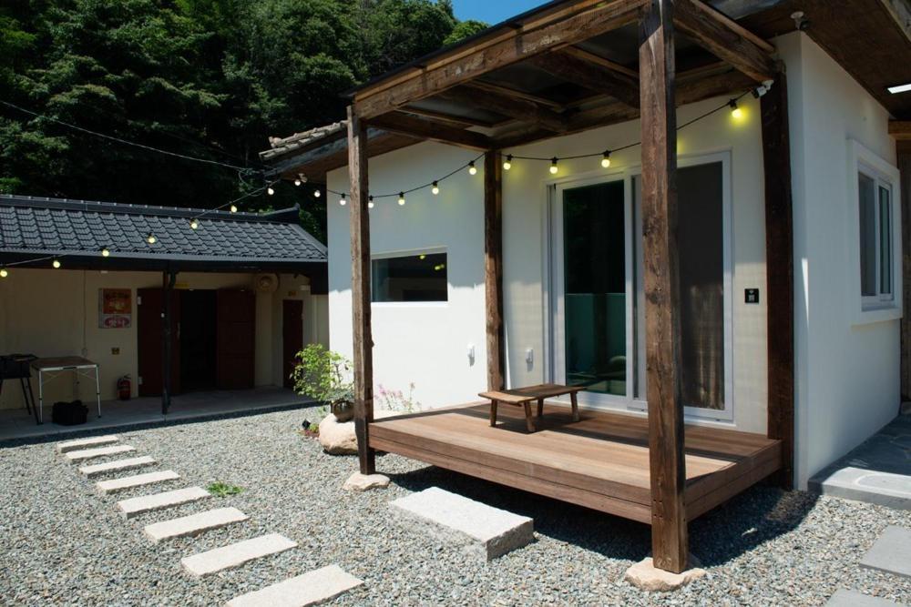 Chungju Yedang Stay Pension Exterior photo